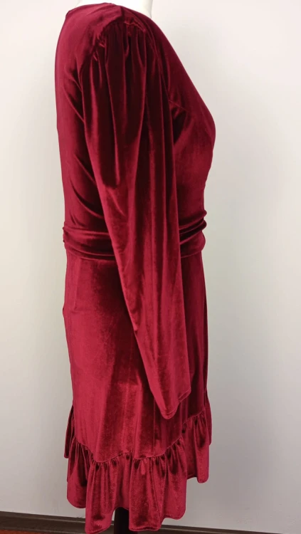 Krótka welurowa elegancka sukienka bordowa 48